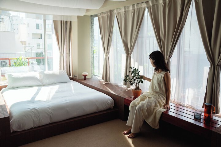 Room 15 of 34