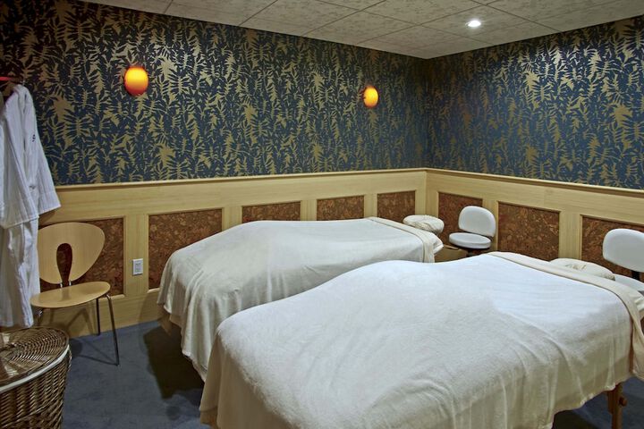 Spa 46 of 79