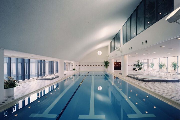 Hotel with Pool