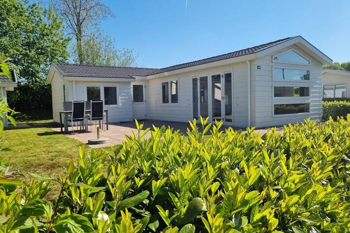 Chalet Near the Golf Course on a Holiday Park in Velsen-Zuid