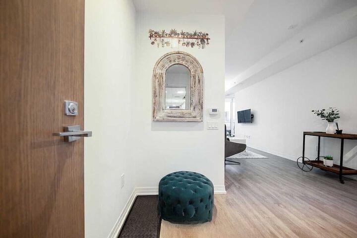 Room 214 of 340