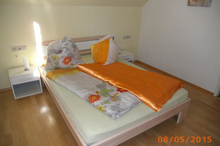 Room 11 of 26