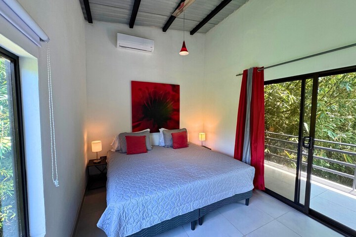 Room 55 of 193