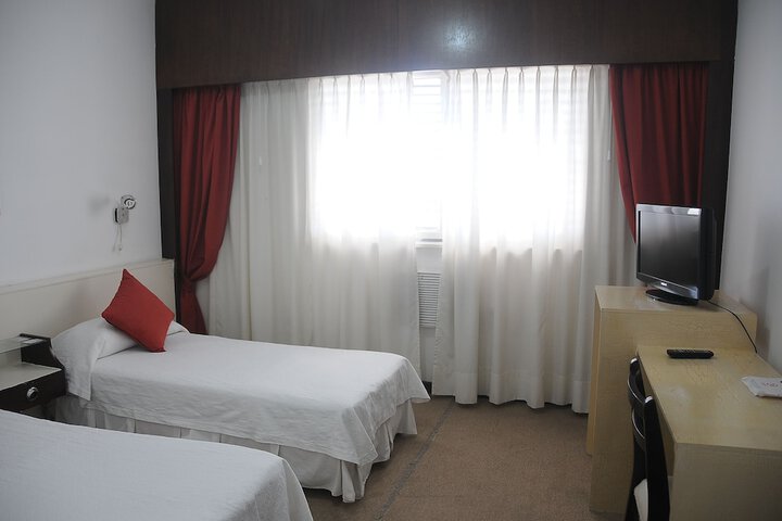 Room 4 of 23