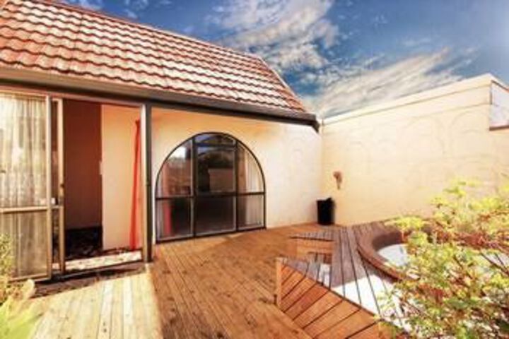 Terrace/Patio 16 of 16