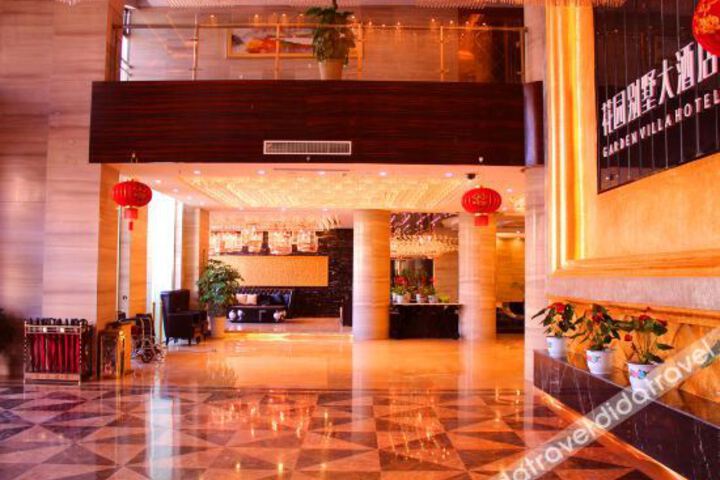 Hotel Interior 9 of 25