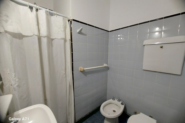 Room 25 of 40