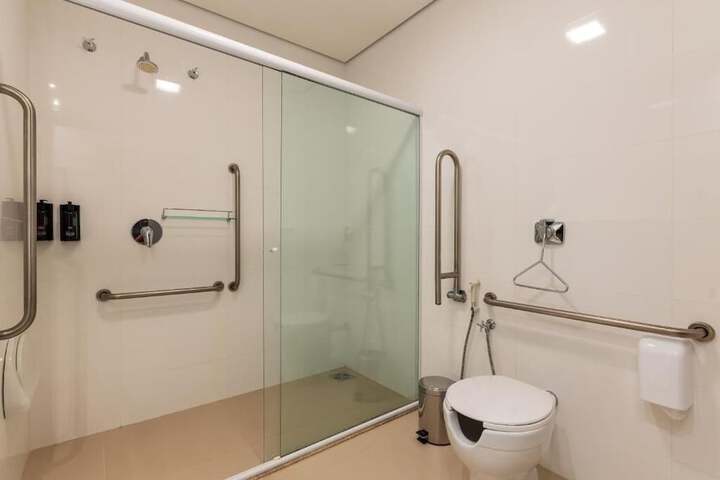 Room 75 of 103