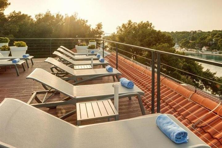 Hotel Milna