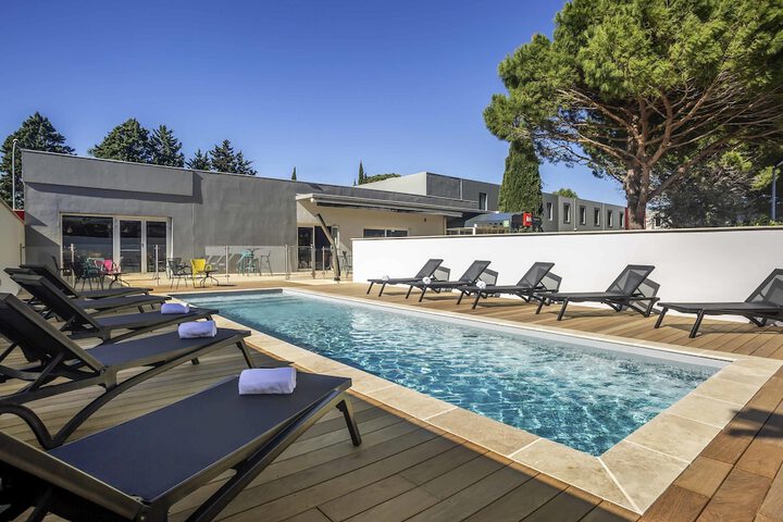 Pools & Facilities