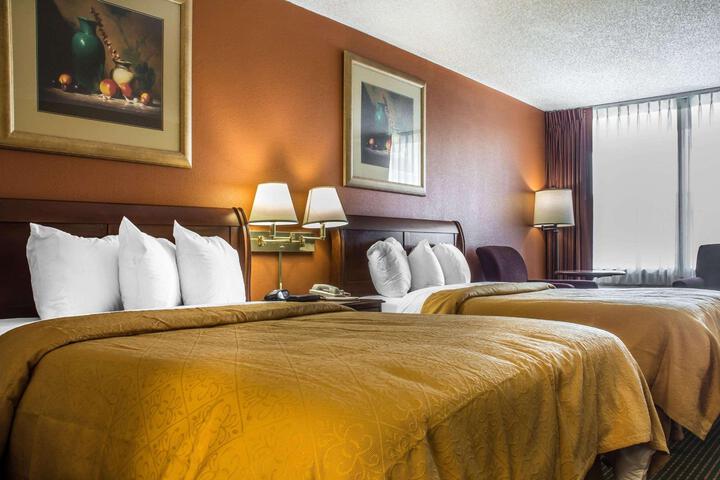 2 Double Beds (2 of 11)