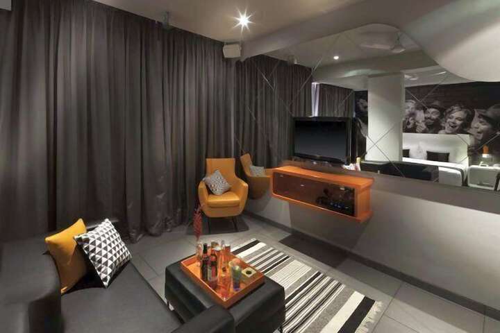 Room 7 of 46