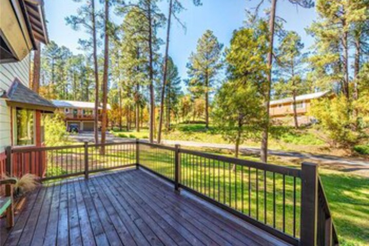 Tall Pines 4 Bedrooms, Hot Tub, Fireplace, Sleeps 8 in Ruidoso, NM
