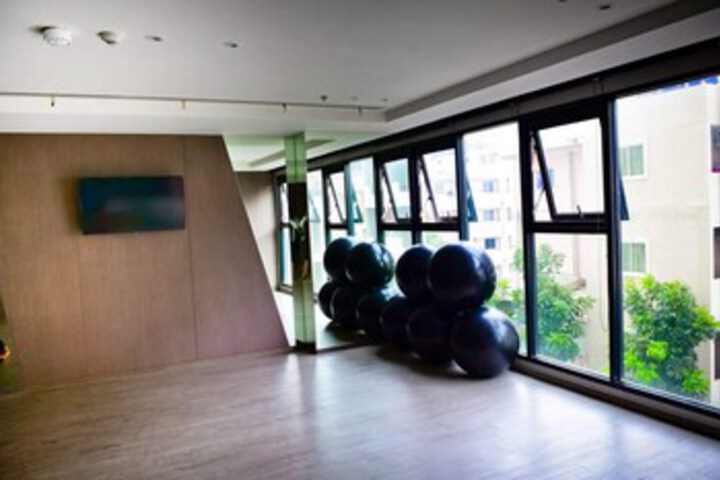 Health and Fitness 5 of 29