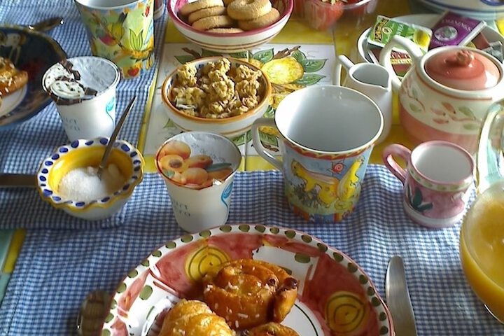 Breakfast meal