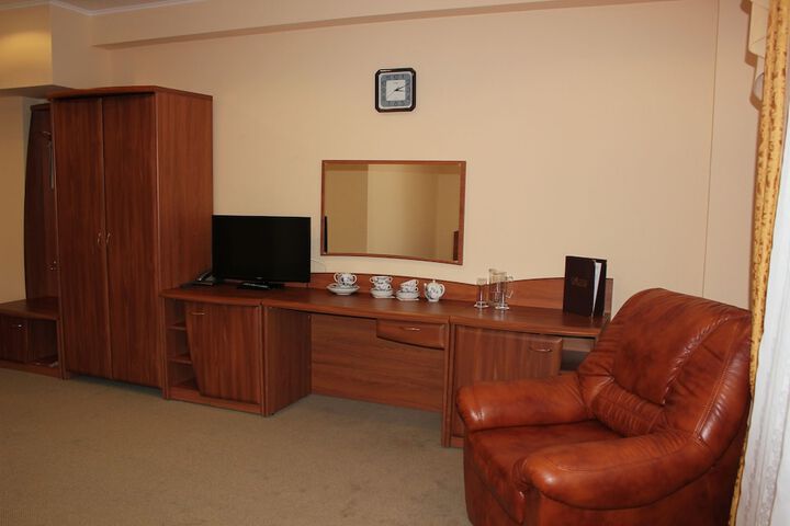 Room 35 of 108