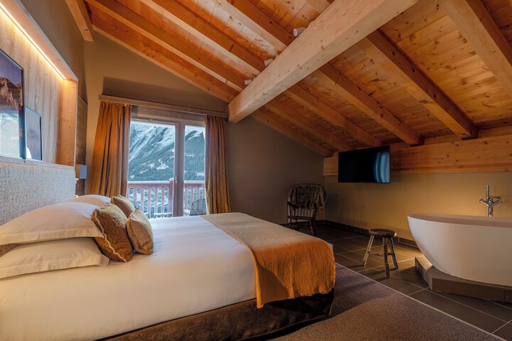 Room 20 of 74