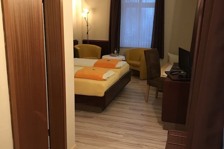 Room 19 of 58