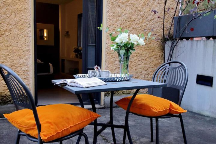 Terrace/Patio 22 of 33