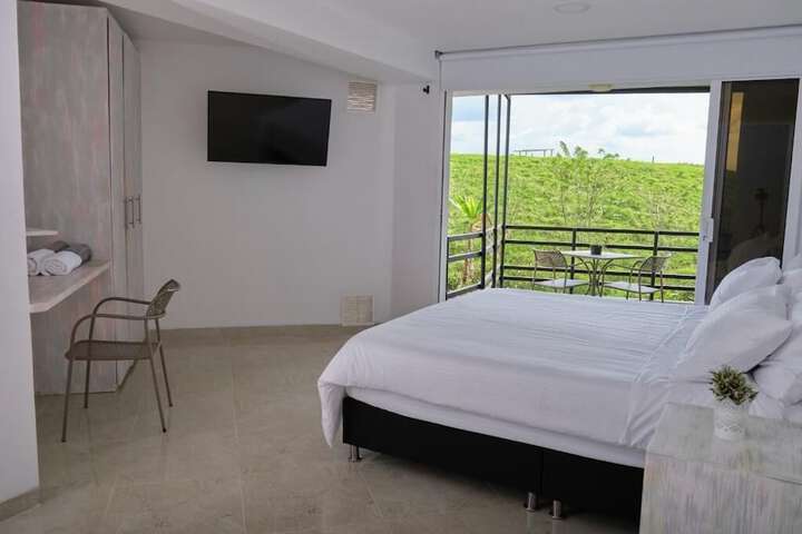 Room 2 of 14