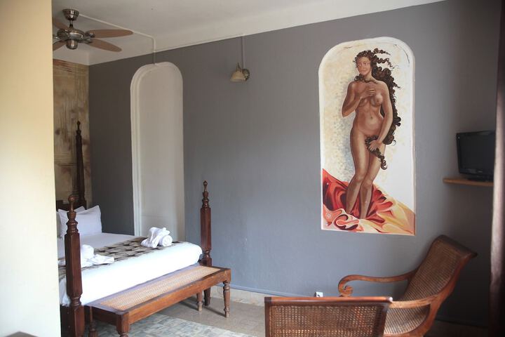 Room 15 of 71