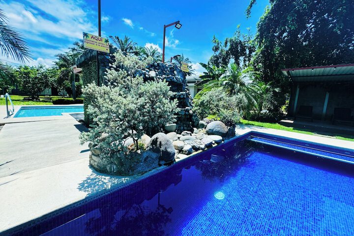 Pool 37 of 59