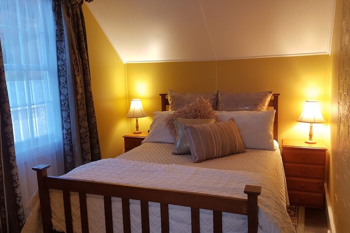 Room 25 of 82