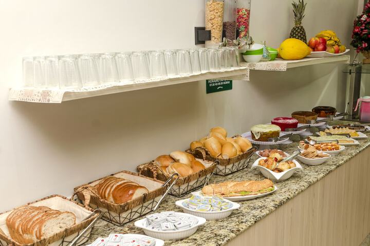 Breakfast/Coffee Service 37 of 53