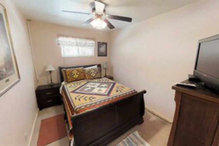 Room 14 of 15