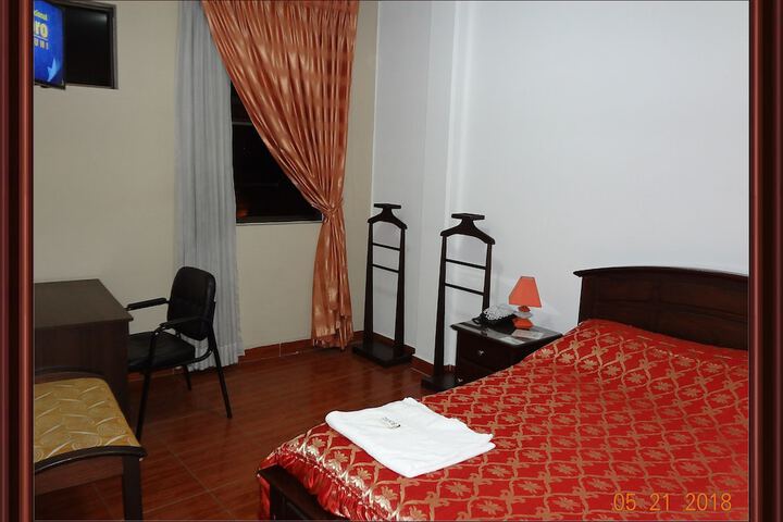 Room 6 of 39