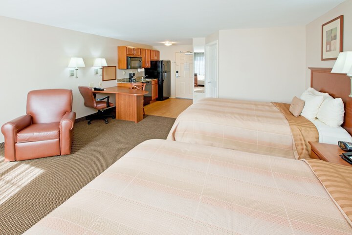 1 Queen Studio Suite (6 of 10)