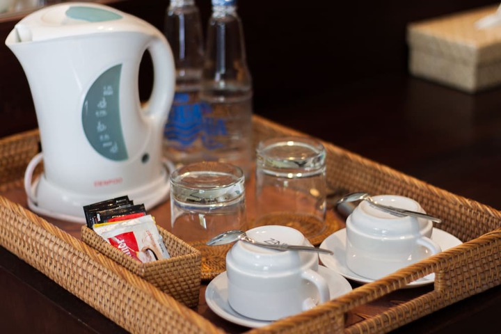 Breakfast/Coffee Service 26 of 49
