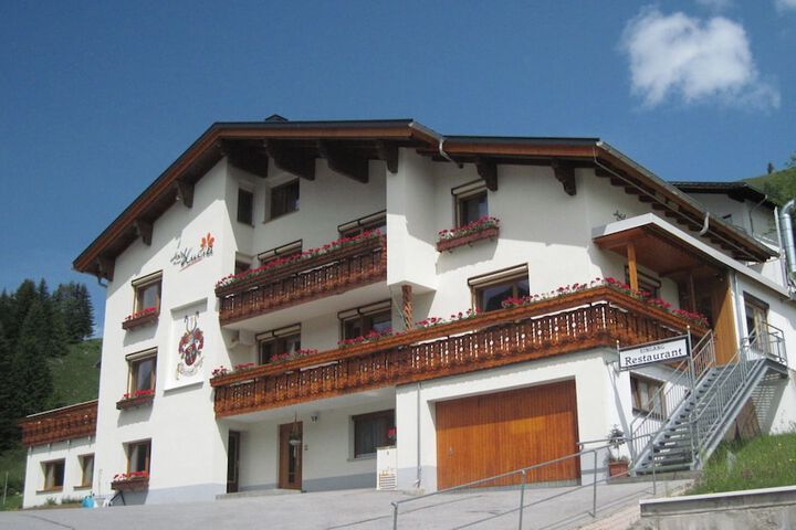Hotel 142 of 149