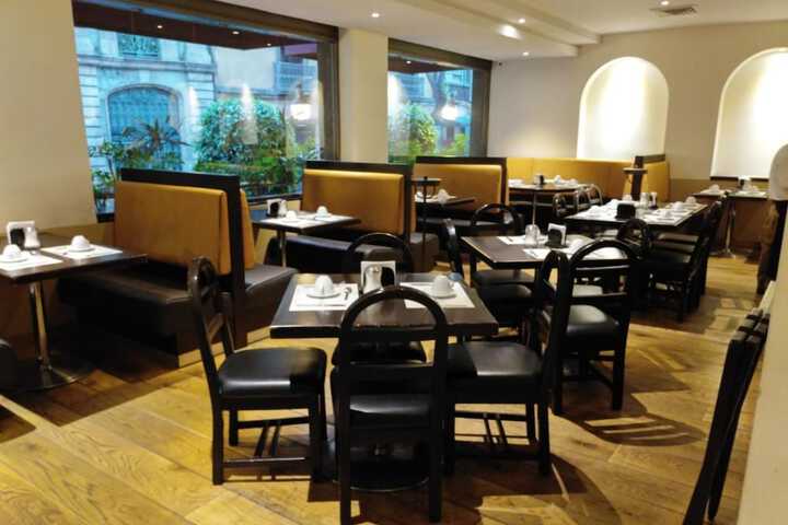 Dining 81 of 176