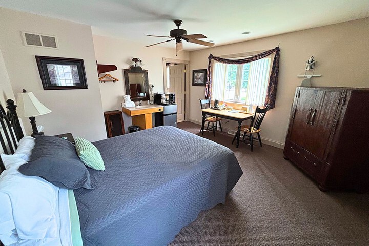 Room 21 of 45