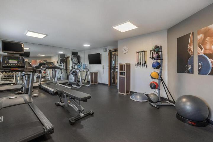 Hotel Gym