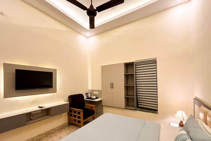 Room 20 of 80