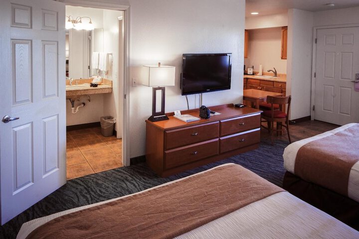 Room 21 of 29