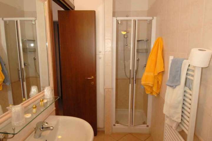 Room 30 of 56