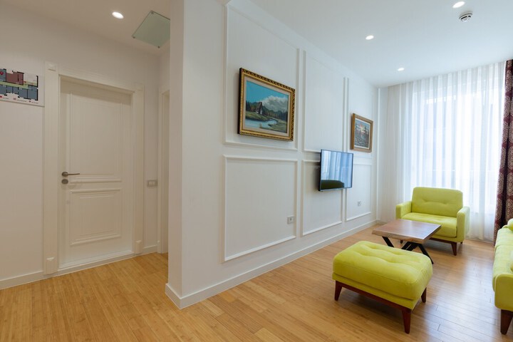 Room 42 of 81