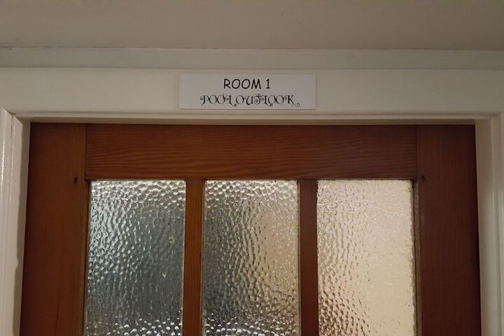 Room 2 of 78