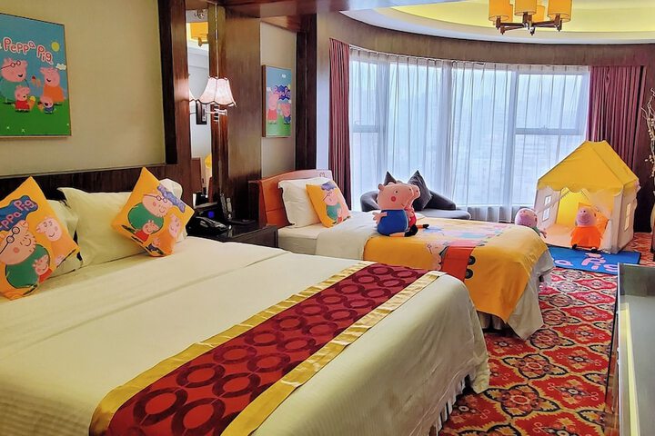 Room 8 of 49