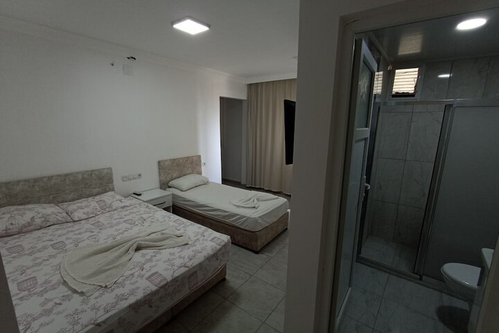 Room 7 of 57