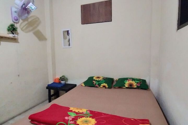 Room 3 of 6