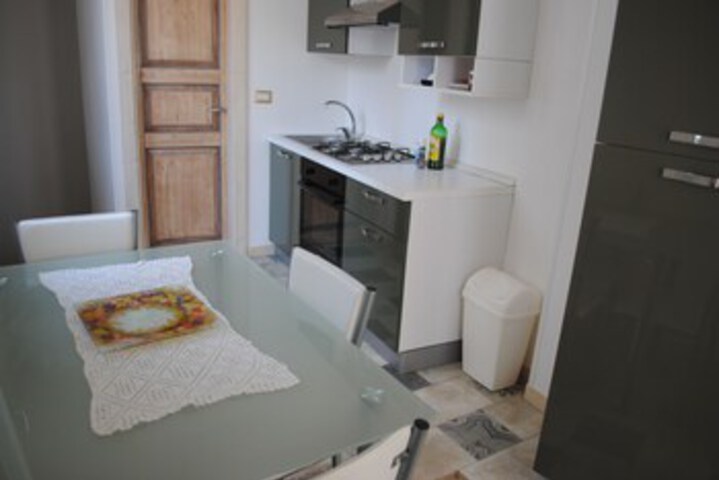Room 8 of 24