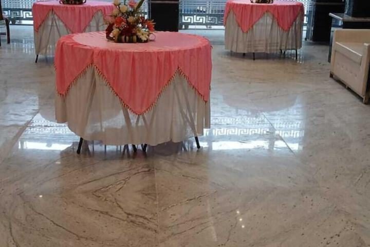 Ballroom/Hall 44 of 49