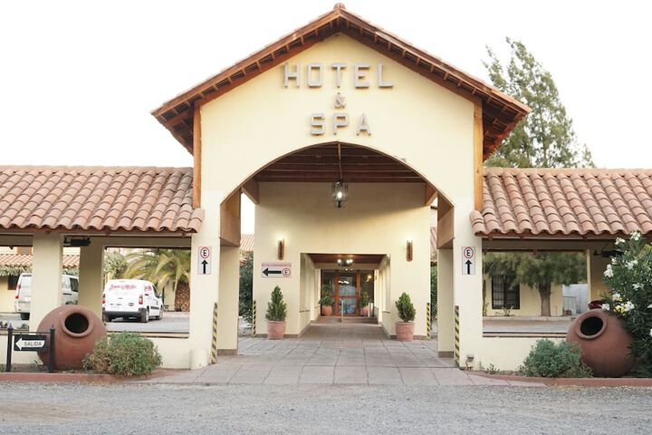 Hotel 32 of 35