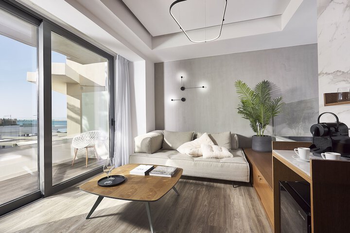 Room 60 of 145