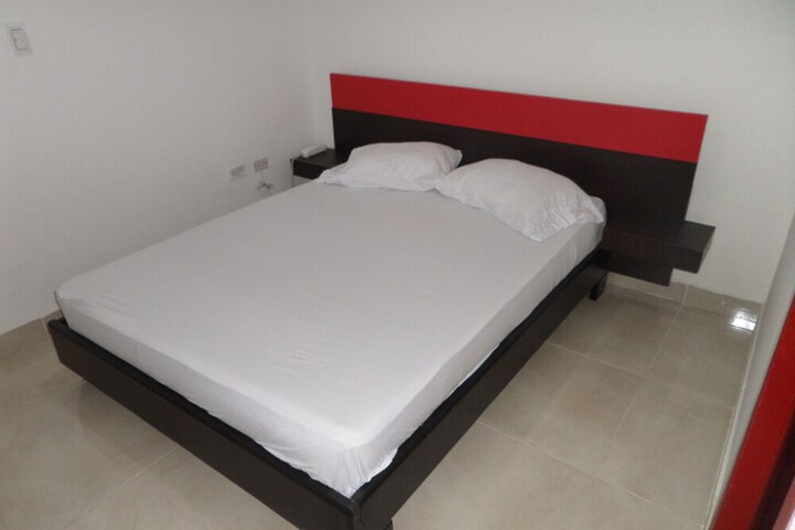 Room 10 of 22