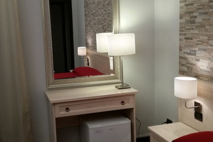 Room 20 of 56